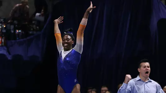 Sierra Alexander celebrates her vault - 1-12-18