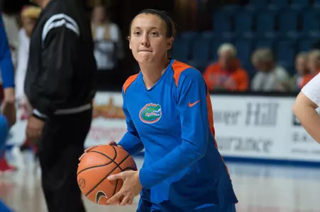 Gabby Seiler, basketball, warmup