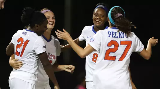 Deanne Rose, Mayra Pelayo, Tess Sapone, Carina Baltrip-Reyes - vs Arkansas 10-25-18