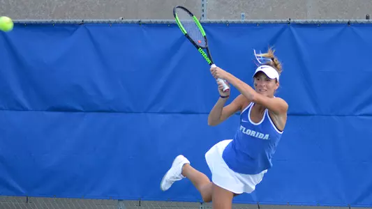McCartney Kellser, forehand