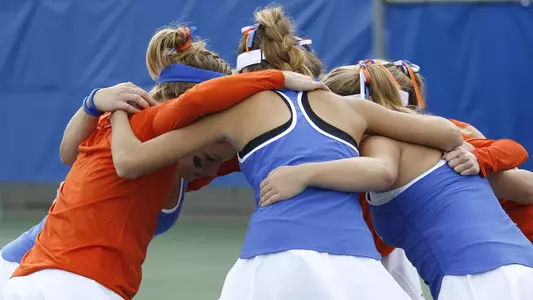 Women's tennis huddle