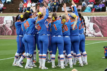 The Gators huddle before their game at No. 15 Alabama April 7, 2018, in Tuscaloosa, Ala.