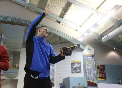 Caeleb Dressel, chomp, podium