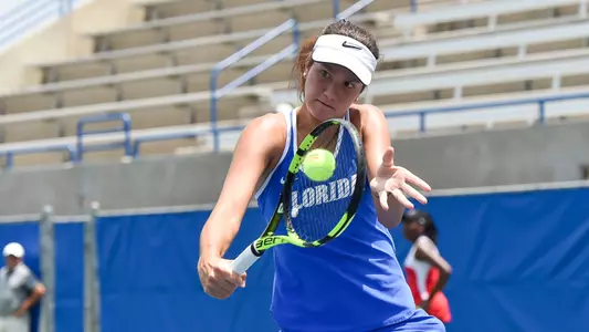 Anna Danilina, backhand