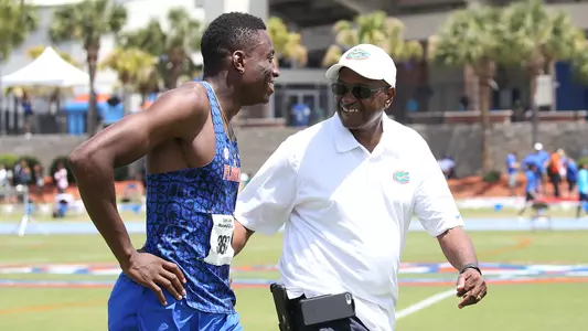 Grant Holloway, Mike Holloway