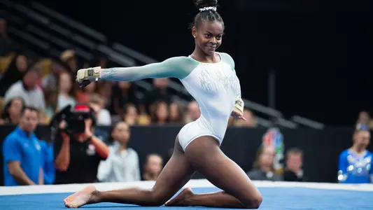 Trinity Thomas - Day 1 - 2018 U.S. Championships 8-17-18