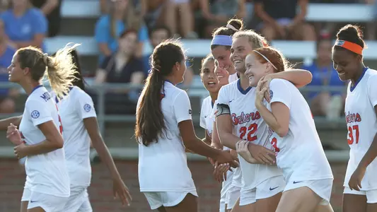 Florida celebrates Cassidy Lindley's goal - 8-19-18