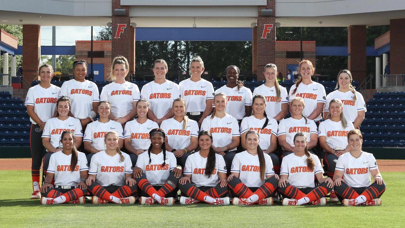 SoftballTeamPhoto_110318_8720_TimCasey