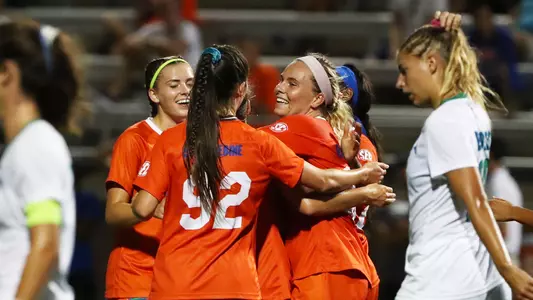 RobertsParker_GoalCelebration_190912_FGCU