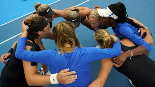 huddle