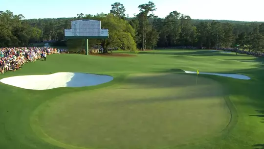 Augusta National Hole No. 18 - Holly