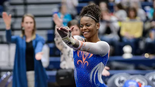 Trinity Thomas - floor exercise 3-7-20