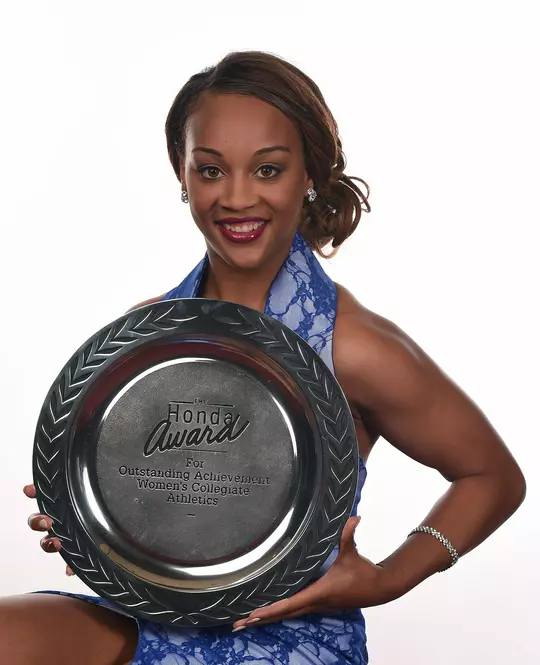 Kytra Hunter - 2015 Honda Award