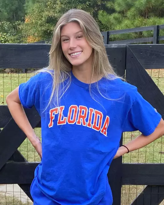 Lauren McCloskey - Fall 2021 soccer signee
