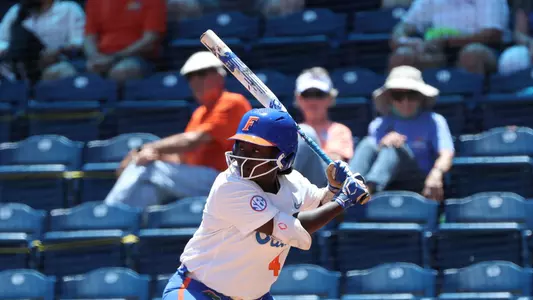 EcholsCharla_210509_8354_HannahWhite-2