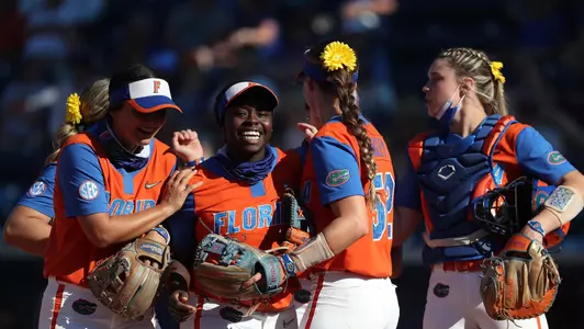 EcholsCharlaHappyGators_210508_7194_TimCasey