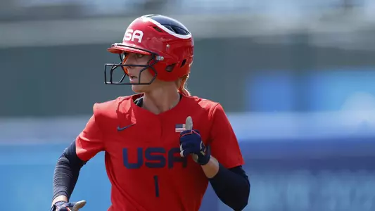 Olympics: Softball-Women Opening Round - ITA-USA