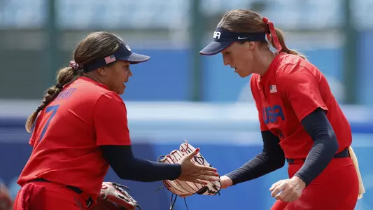 Olympics: Softball-Women Opening Round - ITA-USA