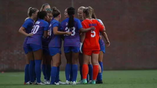 Florida huddle vs UCF 210826