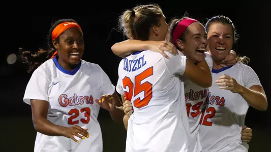 Florida celebrates Julianne Leskauskas' golden goal - 210923