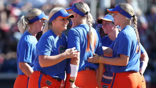 Walsh_Reagan_HappyGators_221023_5603_EmmaBissell.jpg
