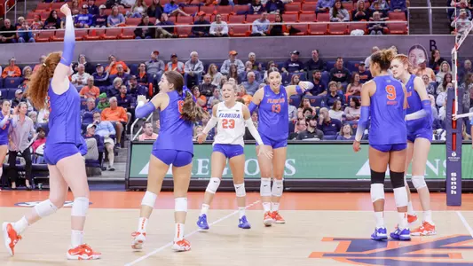 Florida versus Auburn womenâ??s volleyball, Oct. 2022. (Photo/Stew Milne)