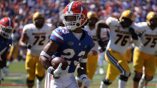 during the Gators' game against the Missouri Tigers on Saturday, October 8, 2022 at Ben Hill Griffin Stadium in Gainesville, Fla. / UAA Communications photo by Isabella Marley