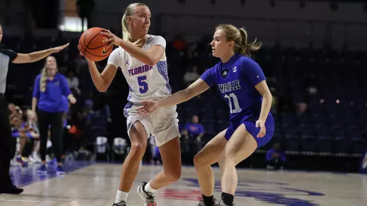 Gators 86, Bulldogs 40