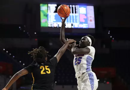 Gators 82, Bethune-Cookman 73