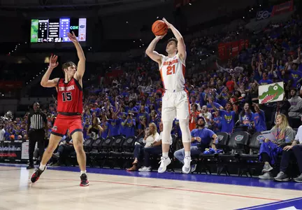 Florida 81, Stony Brook 45