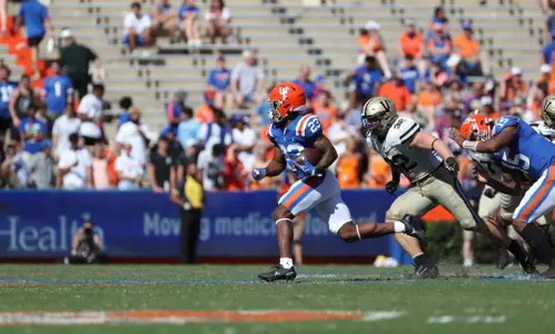 during the Gators' game against the Vanderbilt Commodores on Saturday, October 9, 2021 at Ben Hill Griffin Stadium in Gainesville, Fla. / UAA Communications photo by Anissa Dimilta