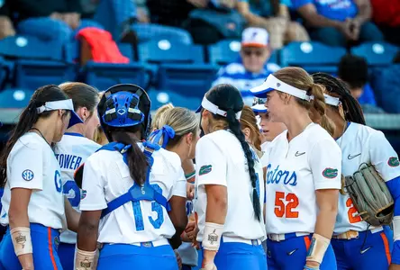 TeamHuddle_220325_AlexisGreaves