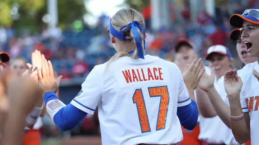 Wallace_Skylar_Lineup_220411_5240_HannahWhite (1)