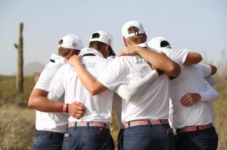 MGOLF Team Huddle