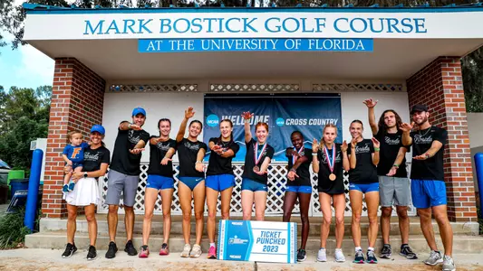 Women's Cross Country Punches Ticket to NCAA Championships