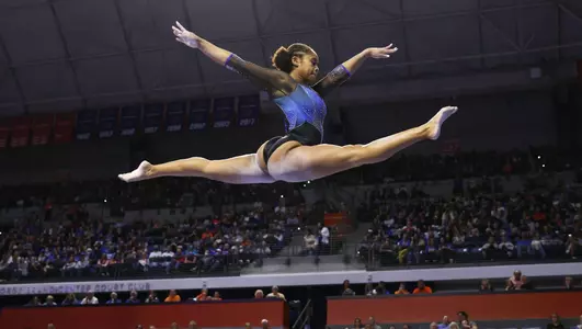 Blakely_Sloane__230113_5538_HannahWhite