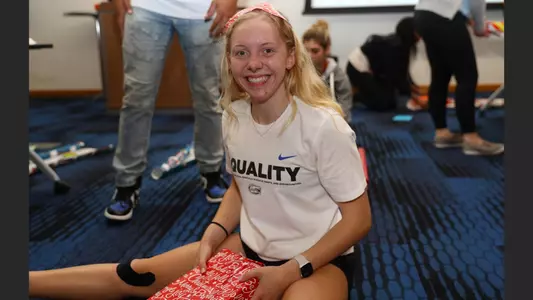 Chloi Clark - 2022 Gator Track Wrapping party 221206