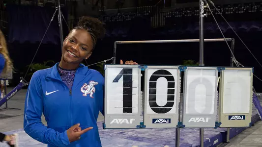 ThomasTrinity_First 10.0 _200124