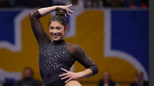 Kayla DiCello - 230402