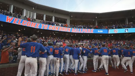 Florida 4, South Carolina 0 - Super Regional