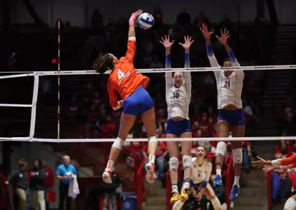 during the Gators' match against the Pitt Panthers during NCAA Regional Semifinals on Thursday, December 8, 2022 at UW Field House in Madison, Wis. / UAA Communications photo by Hannah White