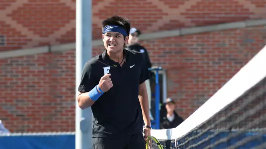 Gators 5, Mustangs 2