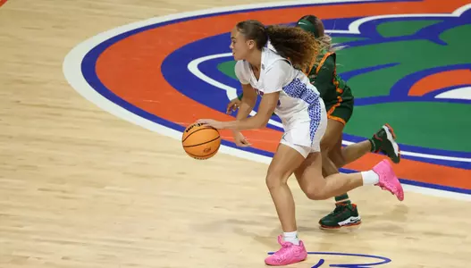 Gators 102, Rattlers 67