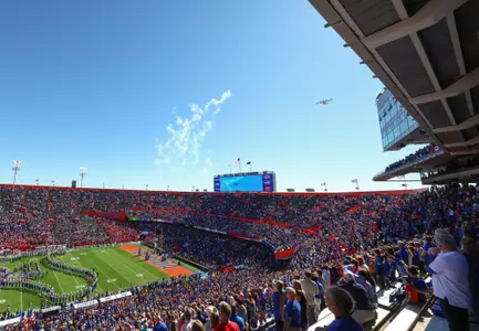 Gators 24, Rebels 17