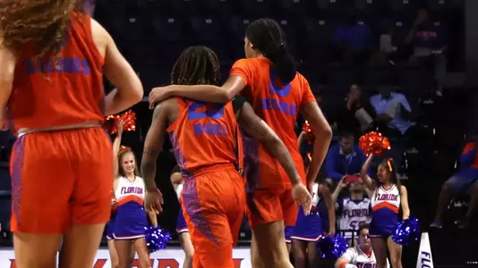 Gators 93, Lancers 65