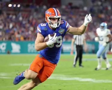 Gators 33, Green Wave 8