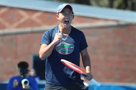 Gators 6, Knights 1