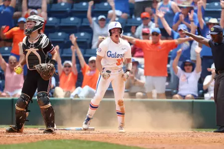 Gators 7, Gamecocks 6