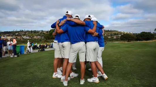 MGOLF Team Huddle