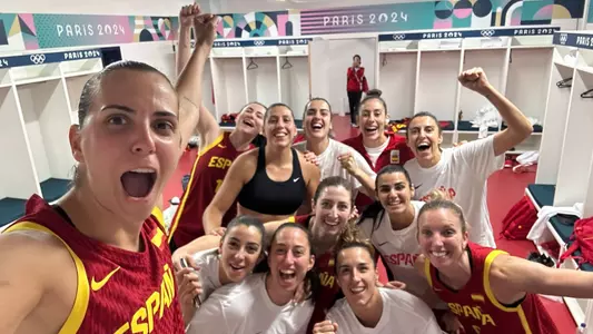 Andrea Vilaro celebrates with Spain after Group A Olympic win vs Puerto Rico 240731